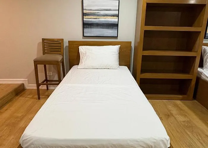 Weni's Place - An Urban Loft Type * Cebu